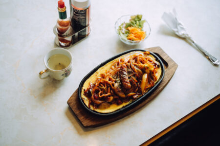 海に恋する泊まれる喫茶店ポパイ